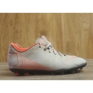 Nike Mercurial Vapor‎ 12 Soccer Cleats Youth Size 5.5 Gray Orange